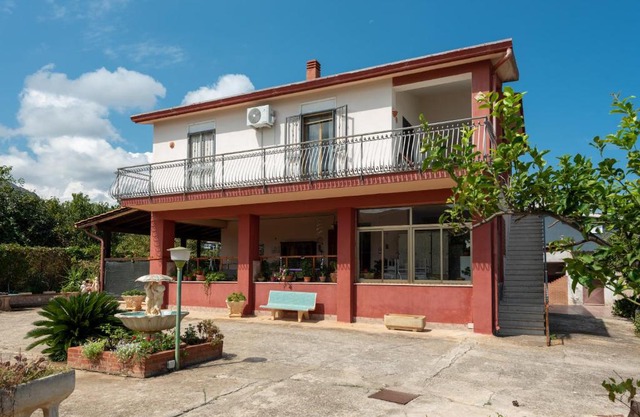 Casa Vacanze Zina