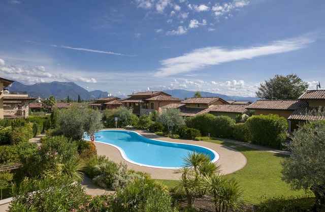 Casa Valtenesi, Polpenazze, Italy