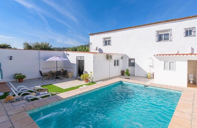 Casa Verde de Elena Benalauría by Ruralidays