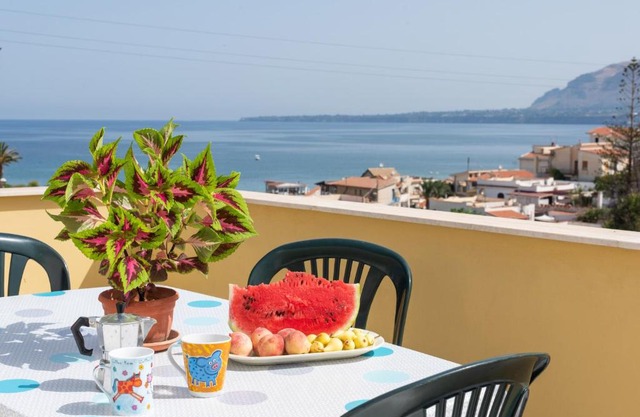 Casa Viola - a 100 metri dal mare