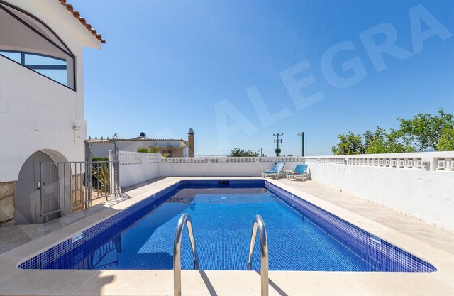 Casa Vista Alegre | professionally cleaned | 3-bedroom villa | swimming pool | close to Carvoeiro and amenities