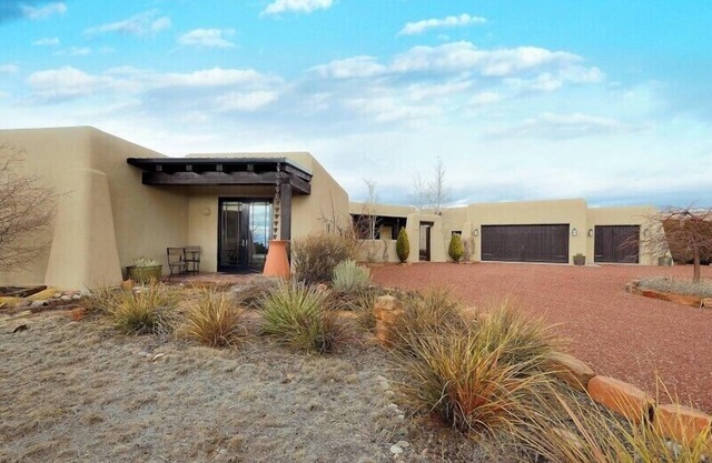 Casa Vista Campanas | Luxury Santa Fe Retreat