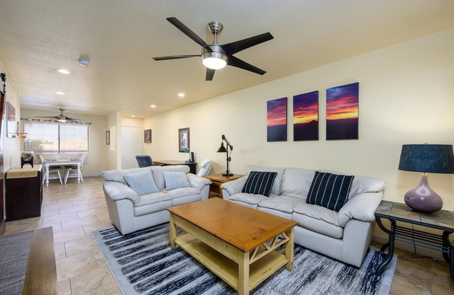CASA WILLOW-Anasazi Village- Updated condo