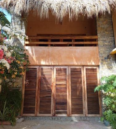 Casa XhunaXhia