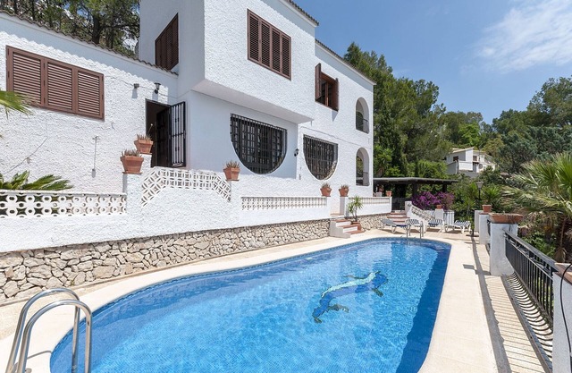 CASABRA - Ferienhaus mit privaten Pool in Urb. Monterrey, Palma de Gandia. WiFi gratis