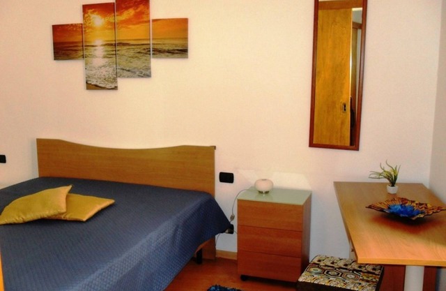 CASADITONY KÖSTLICHE WOHNUNG IM ZENTRUM 300 MT VOM MEER MIT WI-FI