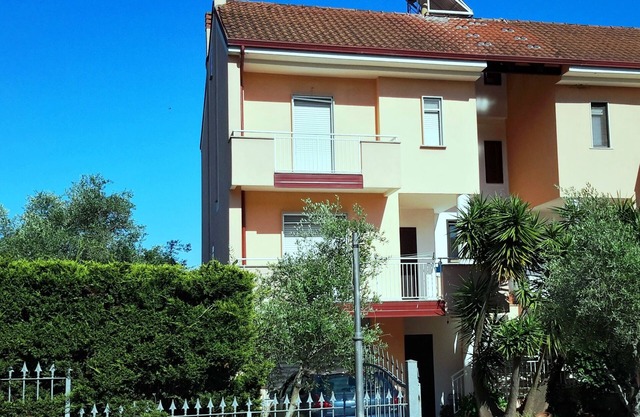 WUNDERBARE VILLA MIT GARTEN IN CASAL VELINO MINUTEN VOM MEER