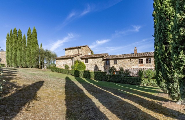 Casale Al Sole Tra Le Vecchie Vigne 10, Radda in Chianti, Italy