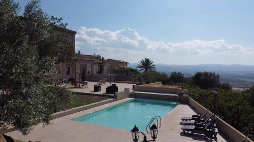 Casale Ciricó tra Catania e Siracusa