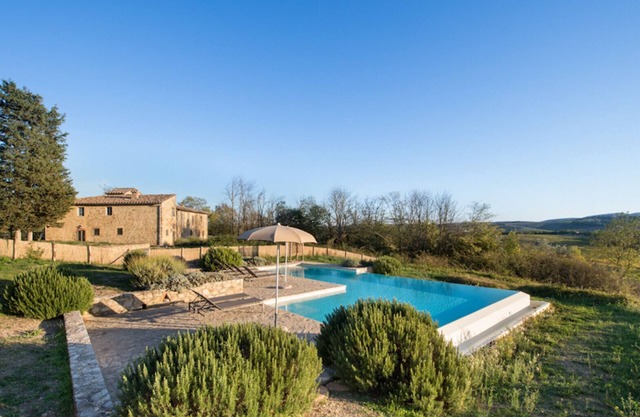 Casale Monte Promoted By WeekHomes