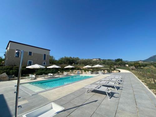 Casalecipriano - Country house with swimming pool