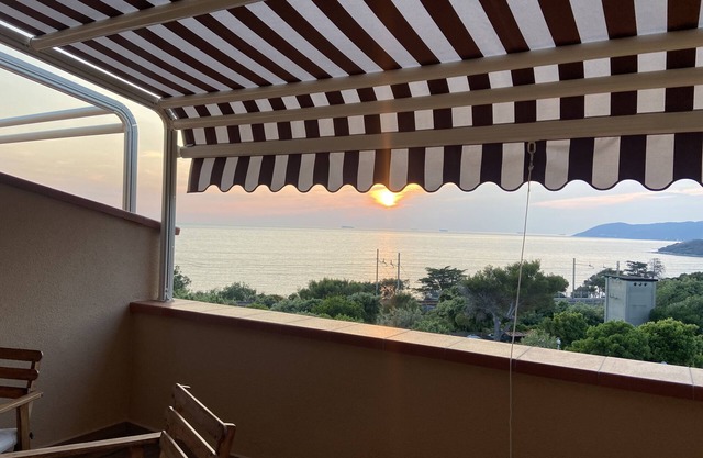 Casamare37 lovely studio apartment with terrace in residence with swimming pool