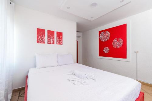 Casamares Private Room Coral with Pool and Barbecue 5 min to Boqueron and Beaches