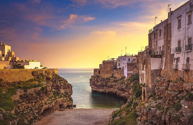 Apartment with panoramic terrace a stone's throw from the sea!