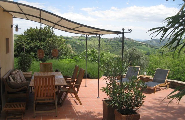 'Casa Pietra Assolata' – Rustico in traumhafter Lage mit Pool