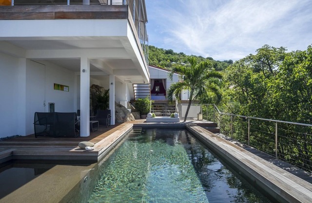 Casaroc (1/3 Rooms) Luxury villa