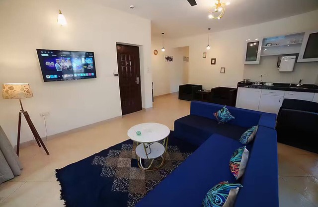 Casavilasa Spacious 2 BHK Family with pool view