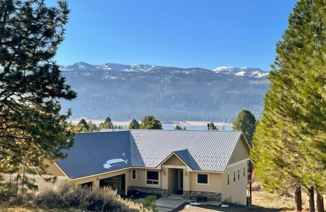 Cascade Cabin Overlooking Lake & Golf Course