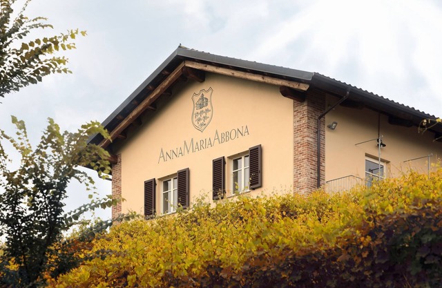 Cascina Bricco San Pietro Bed&Wine, overnight stay and wine tasting