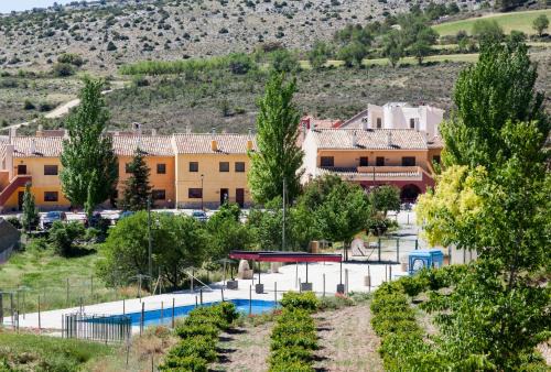 CASERIO INAZARES - PISCINA VERANO SIN CALOr