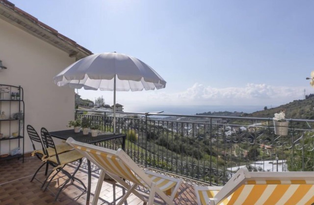 Casetta in collina by Interhome