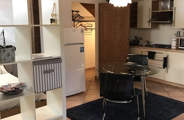 Casetta Margherita, mit Garten, im Herzen der Stadt