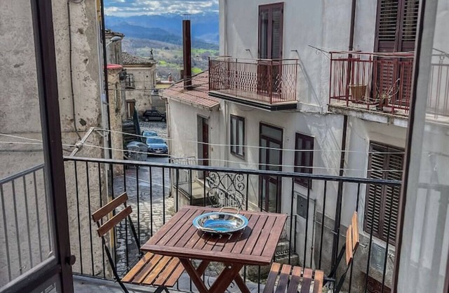 Casetta San Giorgio - Riverside Getaway