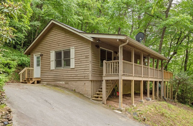 Cashiers Cabin*Kid Retreat+Slide*Waterfalls