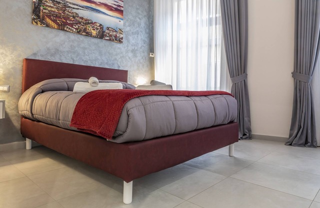 Casina Rossa Capri - schön und neu, mit allem Komfort im Zentrum von Vomero
