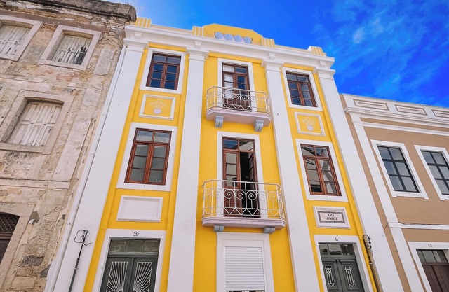 Casinha Amarela - Self Catering Apartment