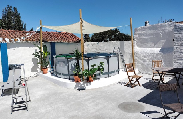 Casinha das Socas, Holiday Rental on the beautiful Silver coast of Portugal.