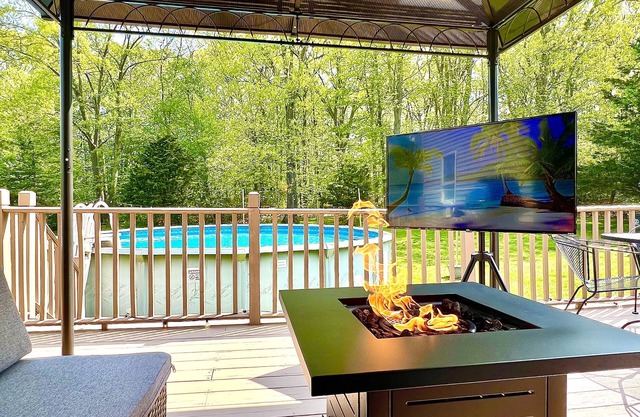 Casino Stay & Play House