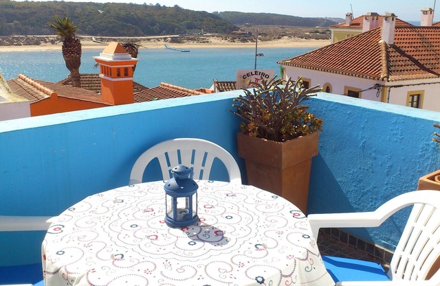CASITA BACANA - Haus in Milfontes mit Blick auf Foz do Rio Mira