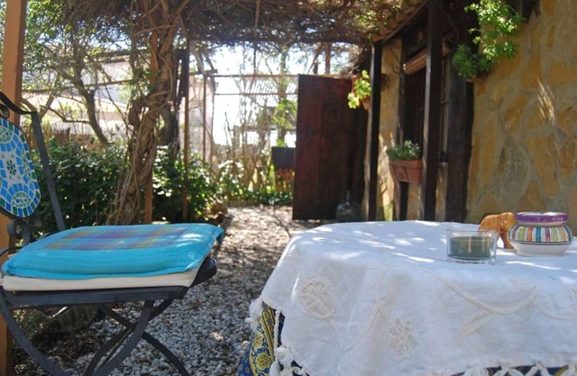 Casita de Piedra en El Refugio