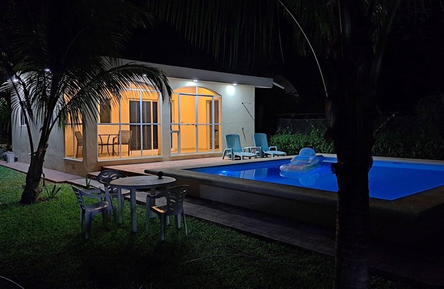 Casita Del Arco. A cozy and cheerful house, perfect to relax and enjoy nature!