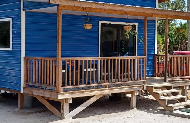Casita Full Kitchen, Shared Pool & Best Mattresses