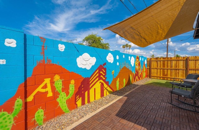 Casita Near ASU – Clean, Pet Friendly & Private