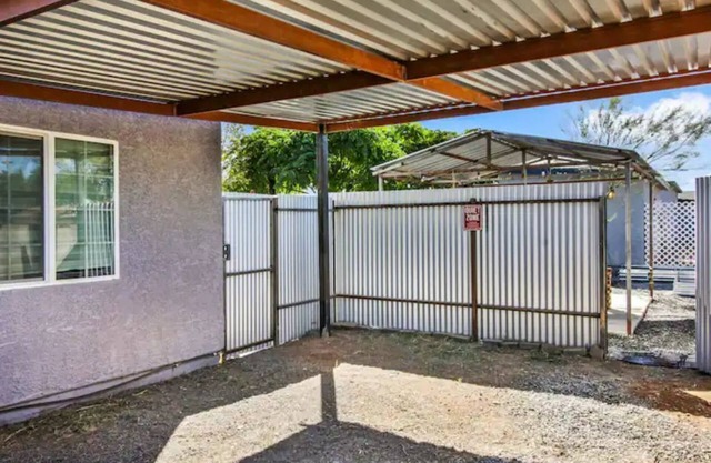 Casita: Patio, Fire Pit, & Secure Car Porch
