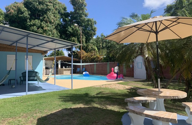 Schöne private Custom renovieren Haus mit Pool, Grill im Freien, Easy Beach Wa