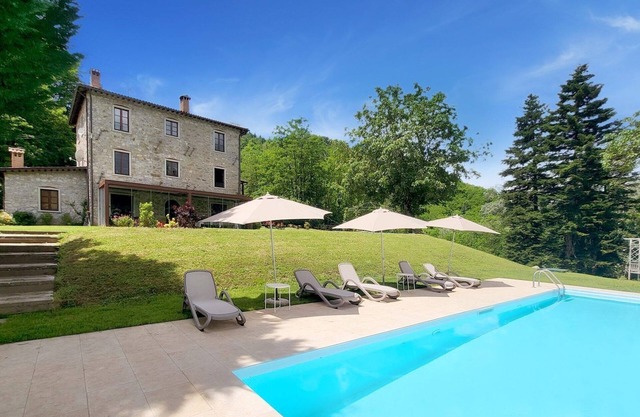 Filicaia - Landhaus, großer privater Pool. W-LAN. Gehen Sie zum Fluss.