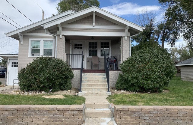 Casper's Cozy Craftsman
