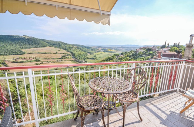 Cassetta La Veduta -Charming 1 bedroom house w/ WiFi, AC in fantastic Carnaiola