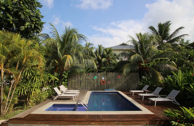 castaway lodge