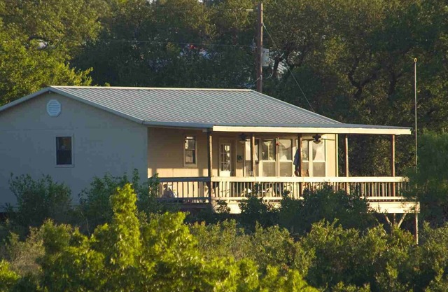 Castell Cabin on the Llano River