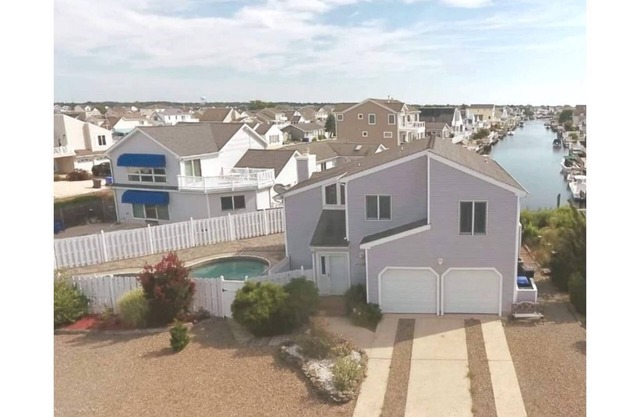 Catch the "Shore Thing" in Beach Haven West
