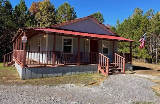 Catfish House-1 bedroom with spacious free parking