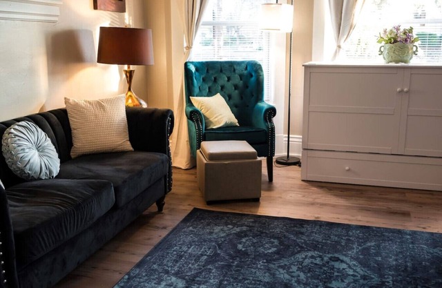 Cathedral View Suite -No Cleaning Fee