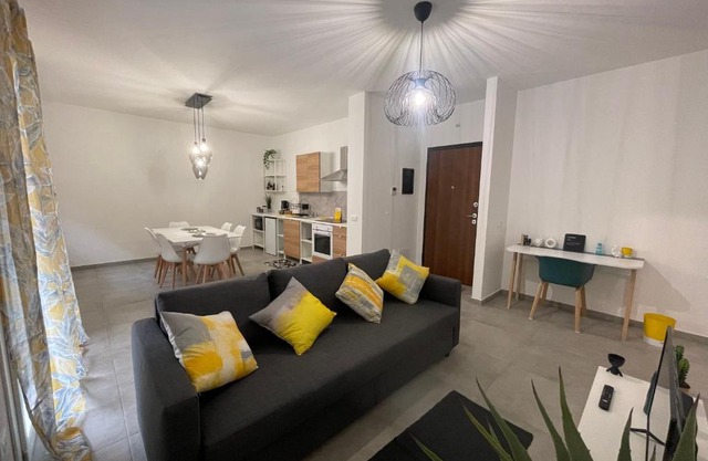 Cava Home - Castelli Apartments
