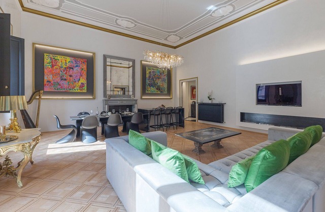 Cavour 83 Prestige House, 3 bedrooms and 2 bathrooms