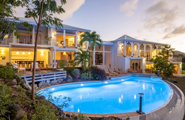 Caye Blanche 6BR in Anse Marcel by Personal Villas - Majestic Charming Haven